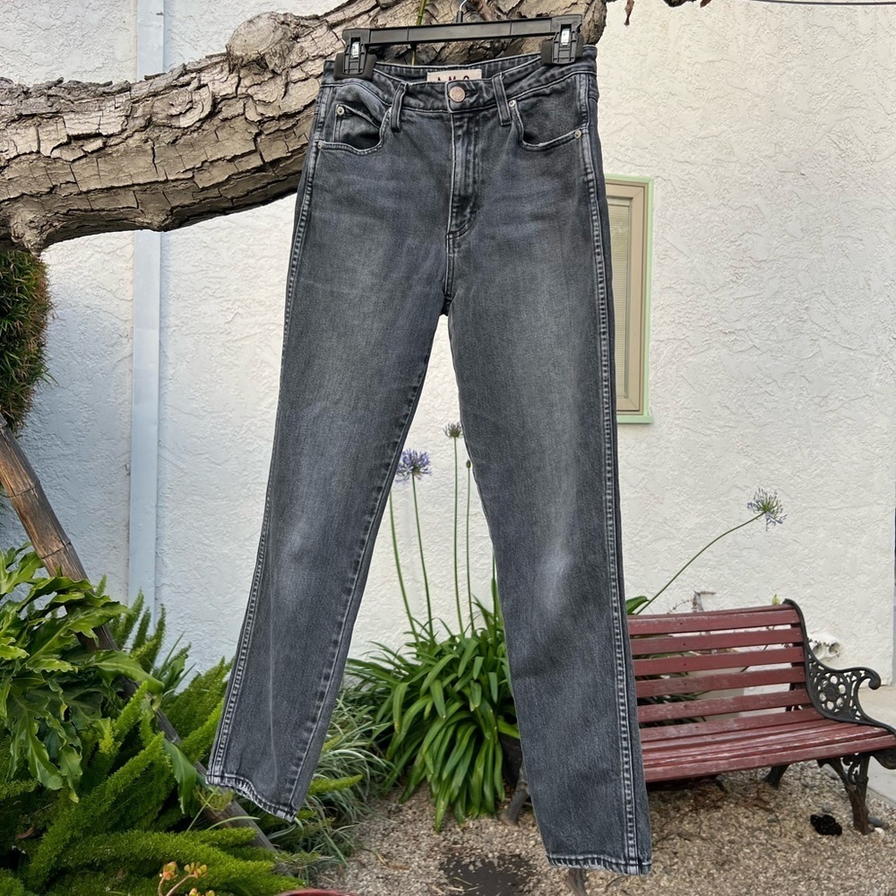 AMO Women's High Rise Skinny Crop Jeans Washed Black | Size 28